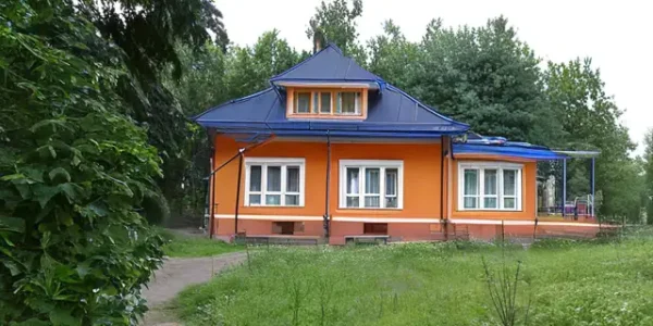 Очень популярный гостевой дом на 10-21 человек по Ярославскому шоссе, 25 км!
